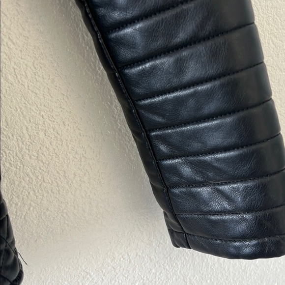 V.I.P COLLECTION MEN Black Jacket SIZE S - Picture 8 of 16